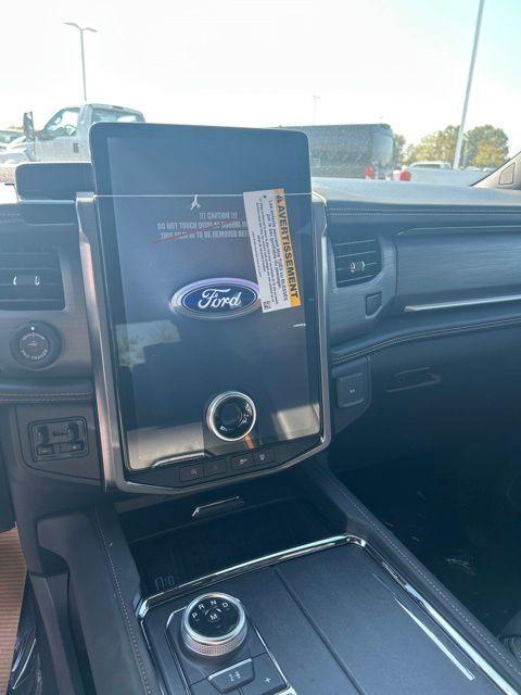 new 2024 Ford Expedition car, priced at $82,117
