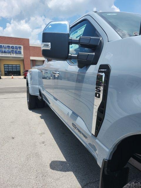 new 2025 Ford F-350 car, priced at $86,900