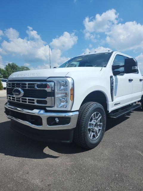 new 2025 Ford F-350 car, priced at $68,340