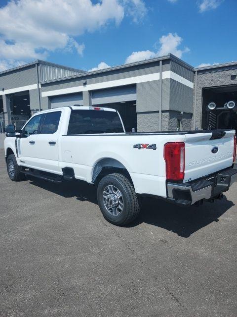 new 2025 Ford F-350 car, priced at $68,340
