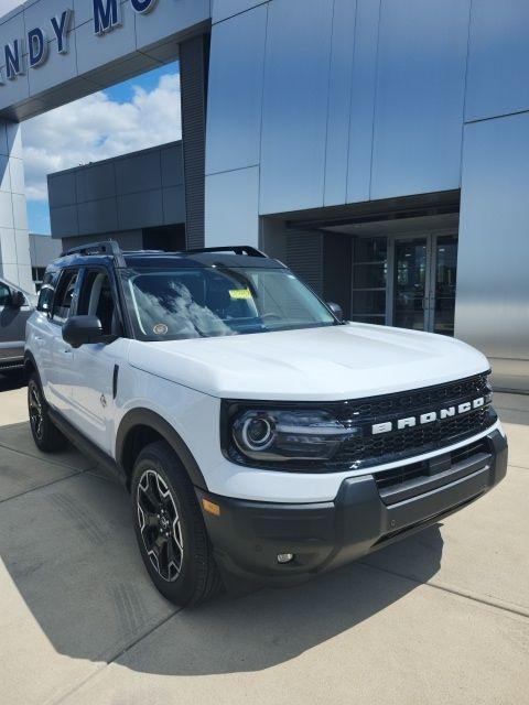 new 2025 Ford Bronco Sport car, priced at $34,153