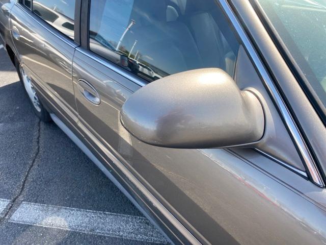 used 2003 Buick LeSabre car, priced at $3,250