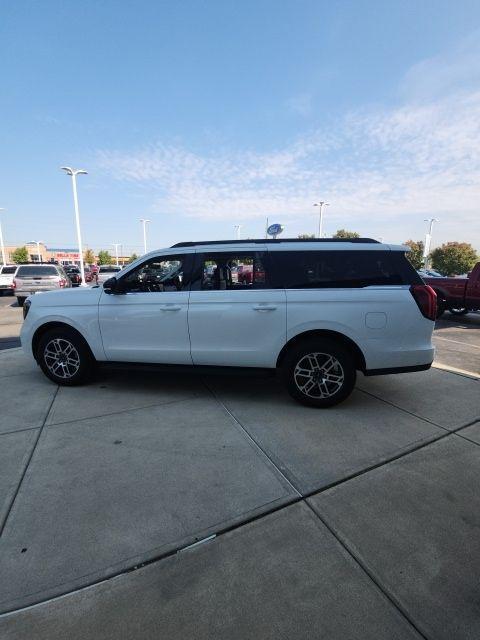 new 2025 Ford Expedition Max car, priced at $70,346