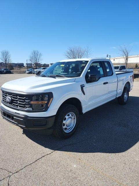 new 2025 Ford F-150 car, priced at $40,123