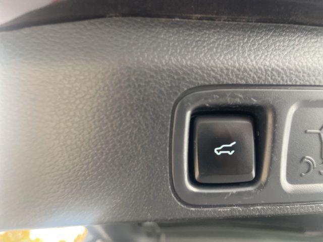 used 2022 Ford Expedition Max car, priced at $50,995