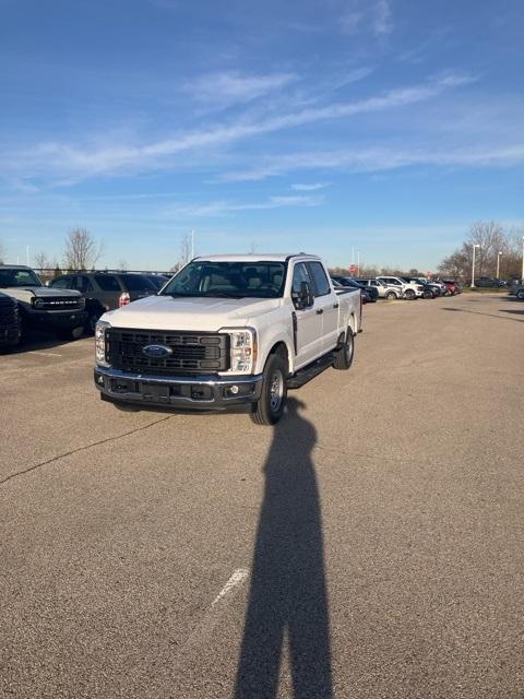 new 2024 Ford F-350 car, priced at $48,270