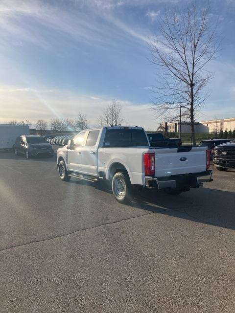 new 2024 Ford F-350 car, priced at $48,270