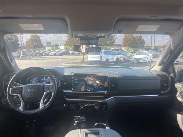 used 2022 Chevrolet Silverado 1500 car, priced at $43,642