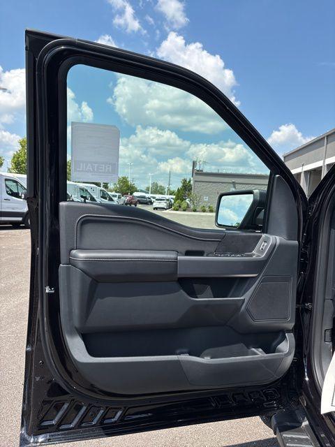 new 2025 Ford F-150 car, priced at $62,375