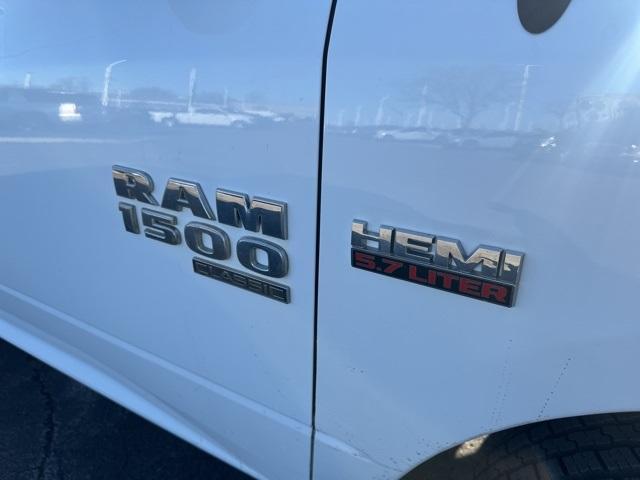 used 2019 Ram 1500 Classic car, priced at $24,438