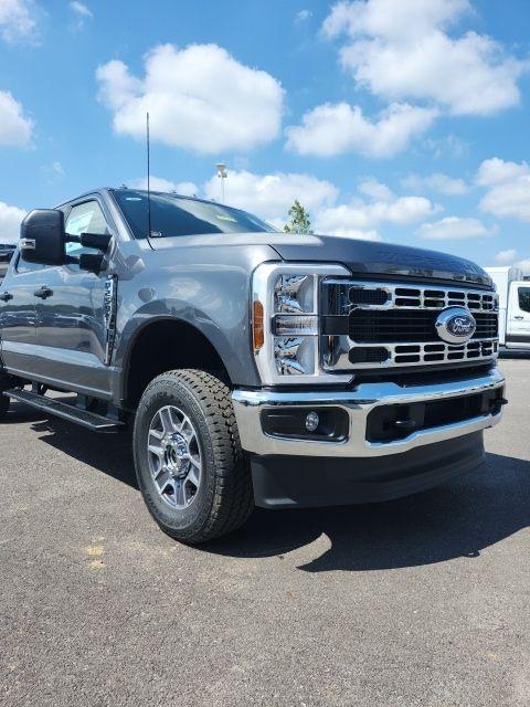 new 2025 Ford F-250 car, priced at $53,288