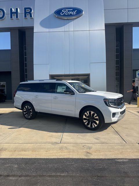 new 2025 Ford Expedition Max car, priced at $85,005