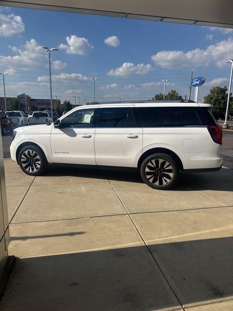 new 2025 Ford Expedition Max car, priced at $85,005