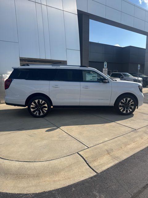 new 2025 Ford Expedition Max car, priced at $85,005