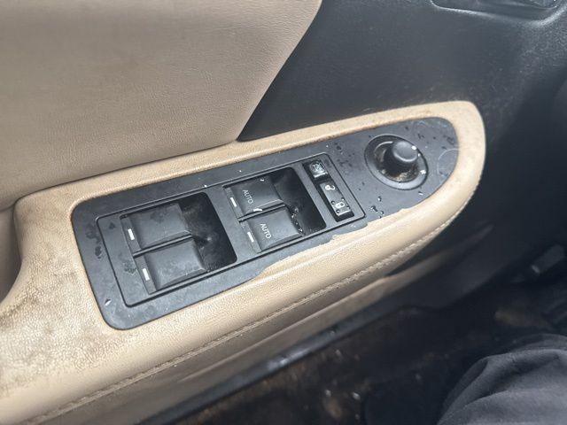 used 2011 Chrysler 200 car, priced at $5,995