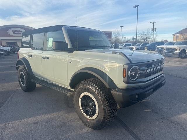 new 2024 Ford Bronco car, priced at $49,155