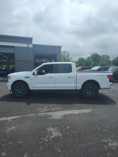 new 2025 Ford F-150 Lightning car, priced at $69,665