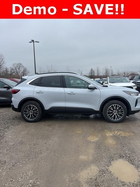 new 2025 Ford Escape car, priced at $34,595