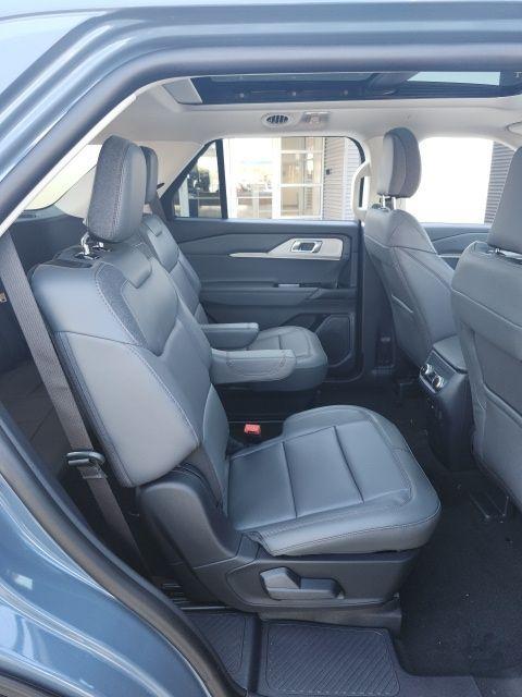 new 2025 Ford Explorer car, priced at $44,688