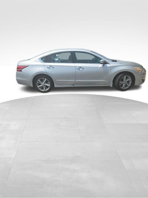 used 2015 Nissan Altima car, priced at $10,995