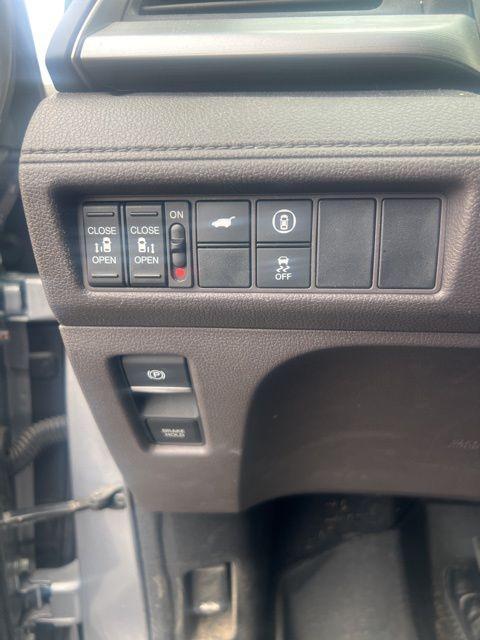 used 2022 Honda Odyssey car, priced at $30,995