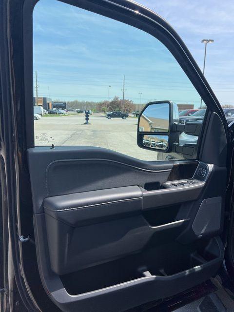 new 2025 Ford F-250 car, priced at $78,195