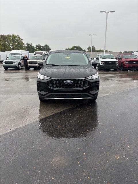 new 2024 Ford Escape car, priced at $31,360