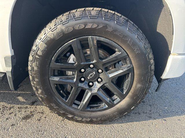 used 2024 Chevrolet Silverado 1500 car, priced at $45,887