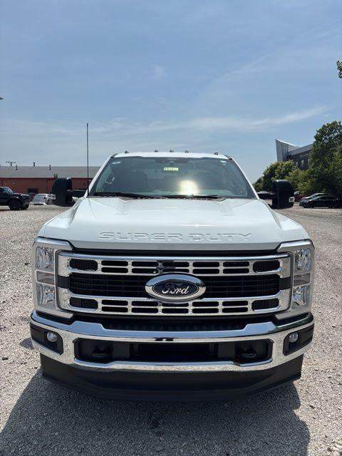 new 2025 Ford F-350 car, priced at $64,164