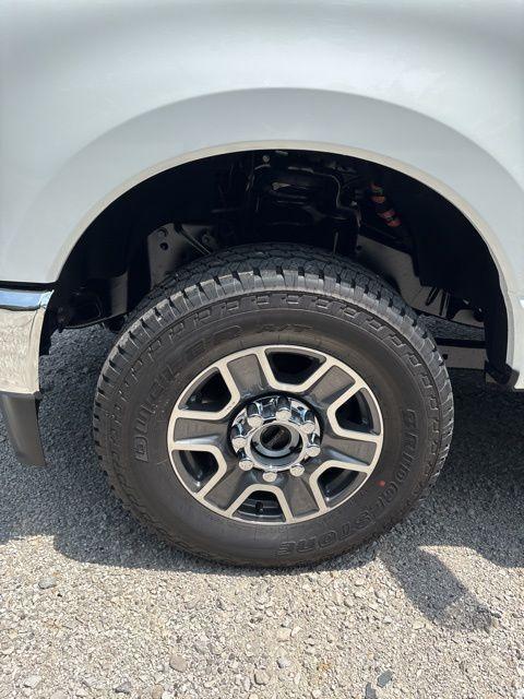 new 2025 Ford F-350 car, priced at $64,164