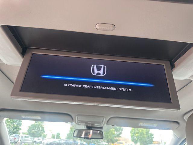 used 2014 Honda Odyssey car, priced at $14,995