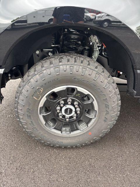 new 2025 Ford F-350 car, priced at $87,165
