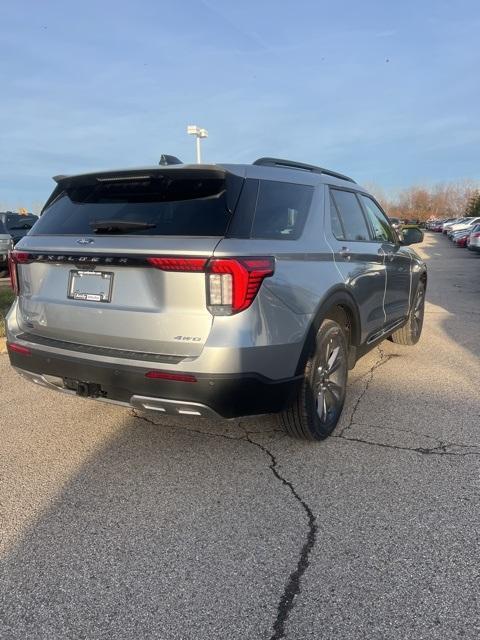 new 2025 Ford Explorer car, priced at $45,900