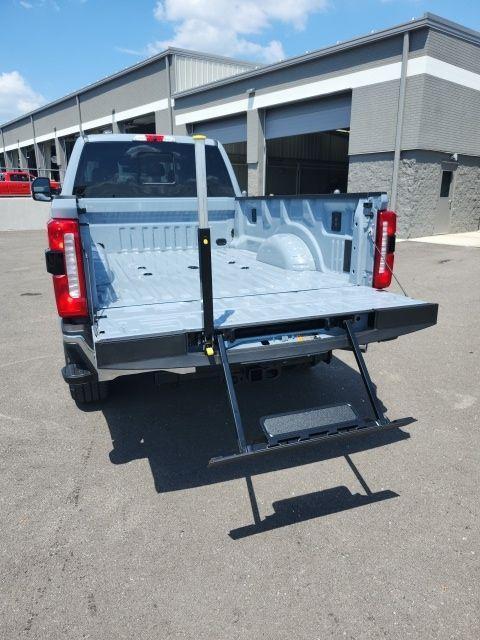 new 2025 Ford F-350 car, priced at $71,605