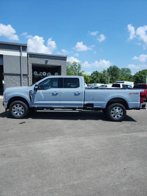 new 2025 Ford F-350 car, priced at $71,605