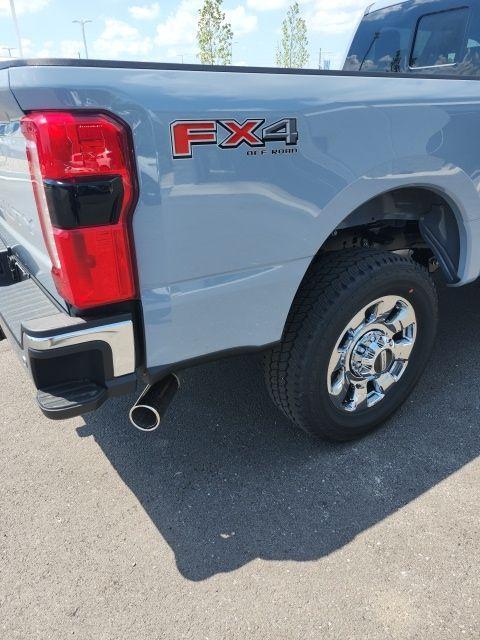 new 2025 Ford F-350 car, priced at $71,605