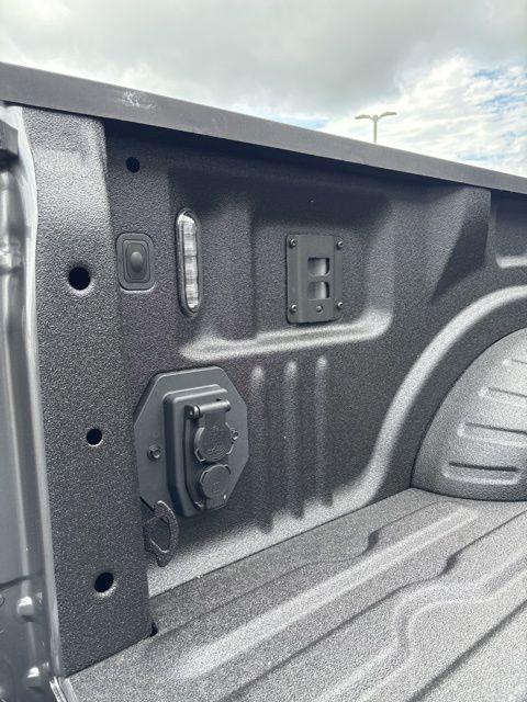 new 2025 Ford F-350 car, priced at $95,000