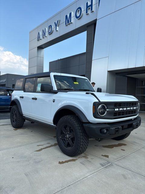 new 2025 Ford Bronco car, priced at $46,835