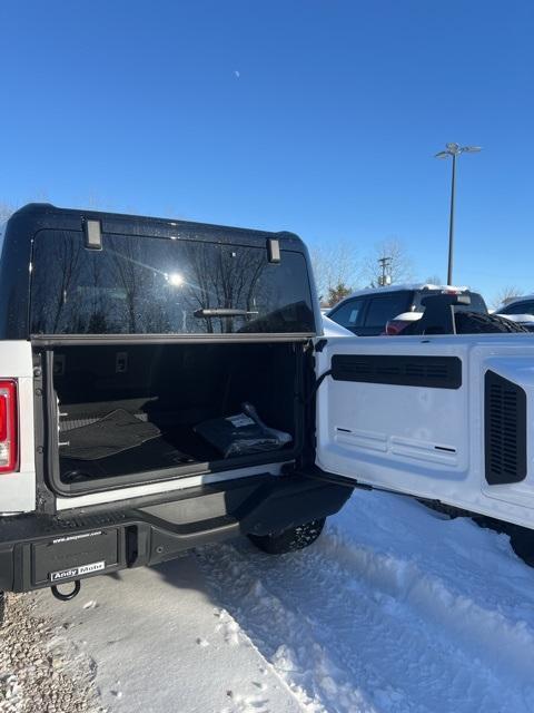 new 2024 Ford Bronco car, priced at $48,600