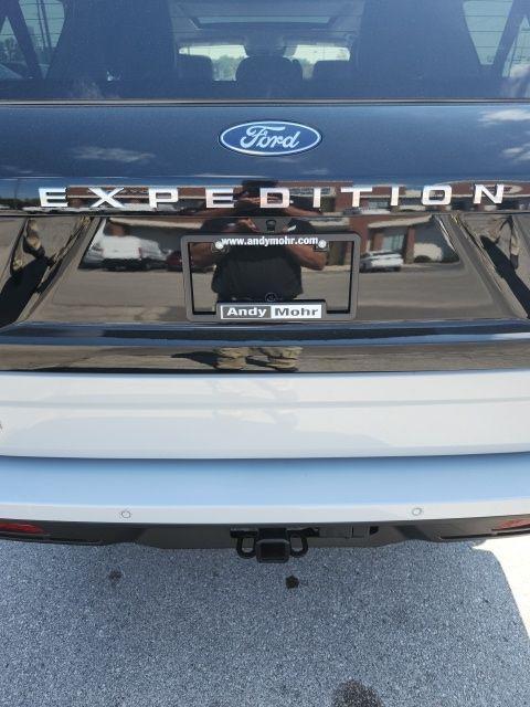 new 2025 Ford Expedition Max car, priced at $68,352