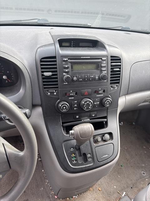 used 2006 Kia Sedona car, priced at $4,995