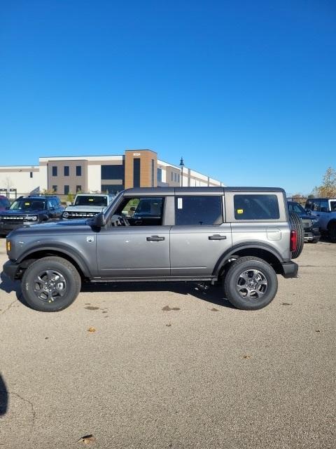 new 2024 Ford Bronco car, priced at $41,095