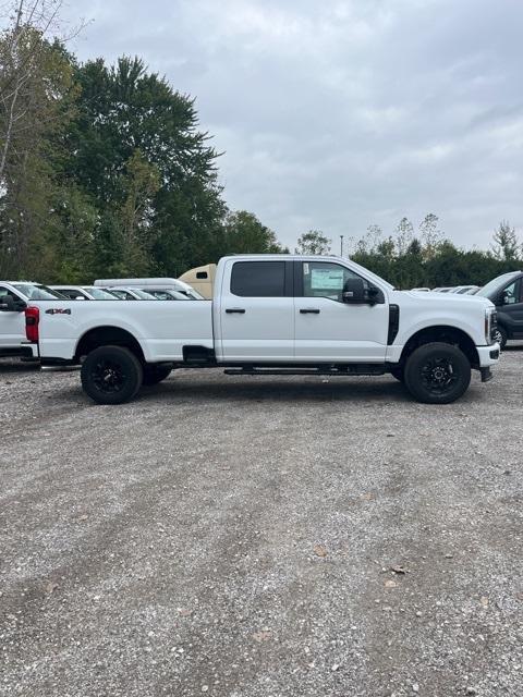 new 2024 Ford F-350 car, priced at $55,749