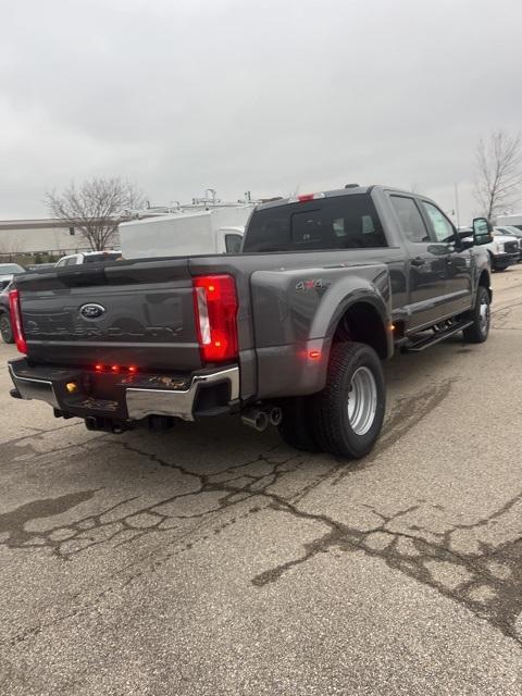 new 2024 Ford F-350 car, priced at $63,175