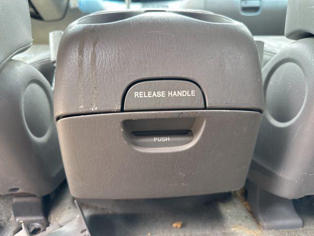 used 2004 Toyota Sienna car, priced at $4,100