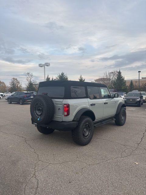 new 2024 Ford Bronco car, priced at $46,921