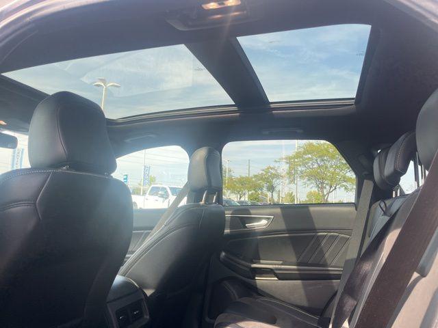 used 2022 Ford Edge car, priced at $32,907