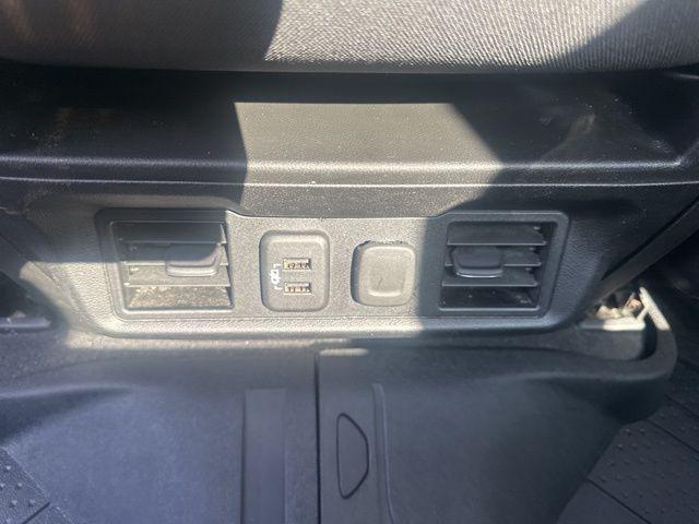 used 2021 Chevrolet Silverado 1500 car, priced at $34,995