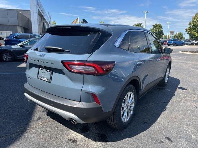 used 2023 Ford Escape car, priced at $20,980