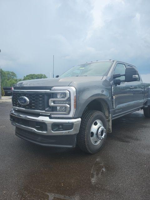 new 2025 Ford F-350 car, priced at $84,970